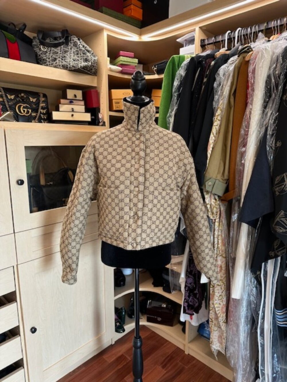 Gucci Brand New Reversible Size 40 Bomber Jacket - Picture 13 of 15